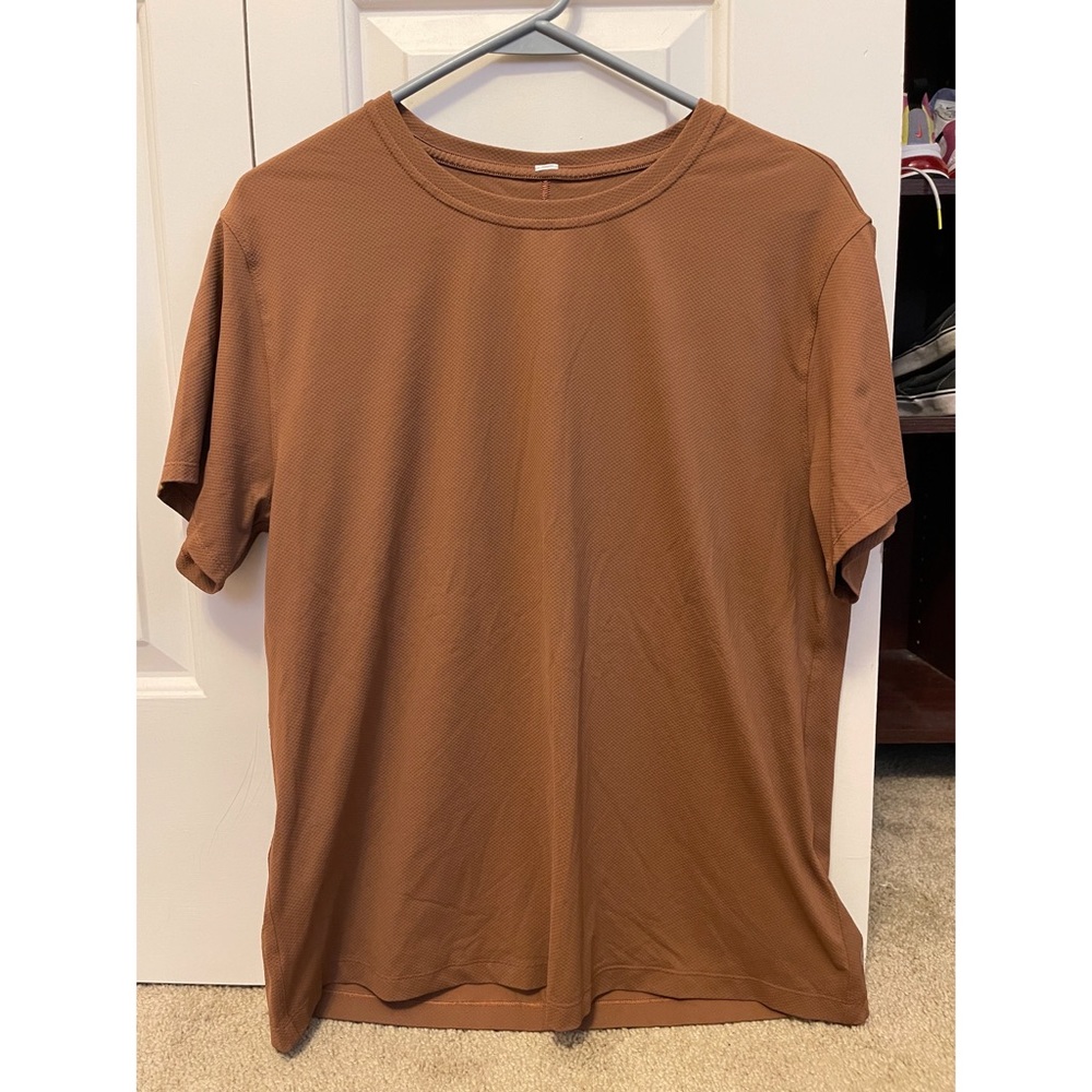 Lululemon Athletica Tee